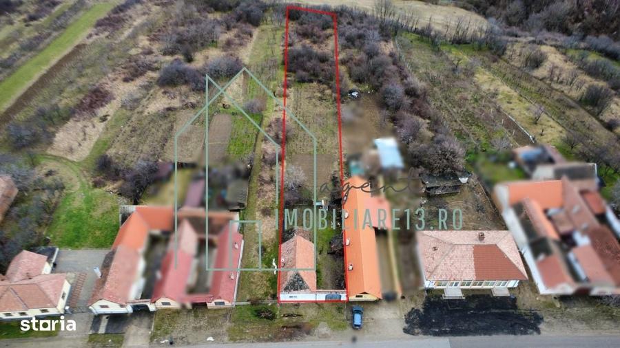 Casă cu 2 camere cu Teren 1789 Mp în Central