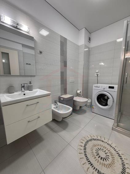 Apartament cu 2 camere decomandat, mobilat în Micro 17