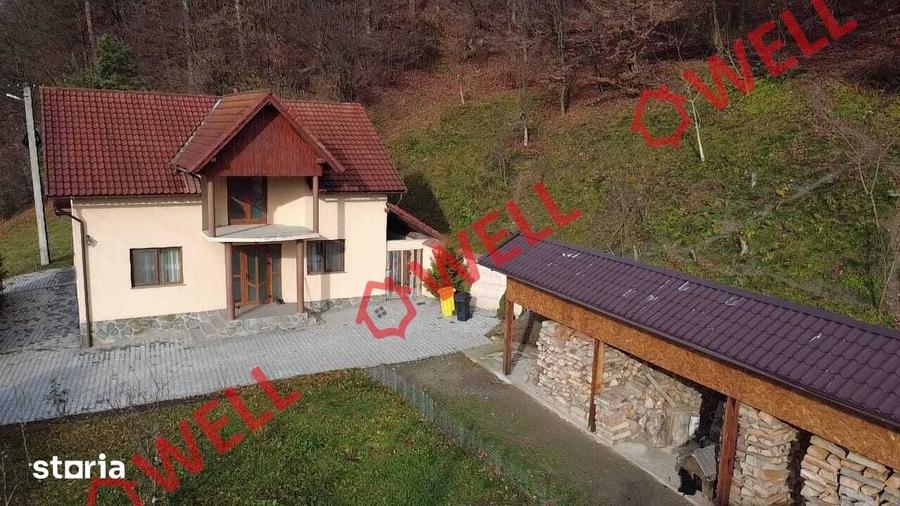 Casă cu 5 camere cu Teren 640 Mp în Teliu