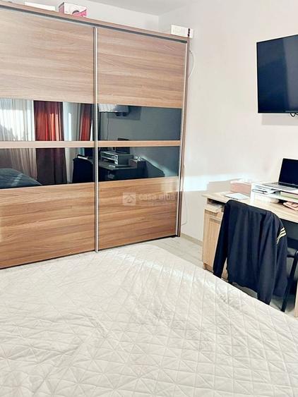 Apartament cu 2 camere decomandat, mobilat în Centru Civic