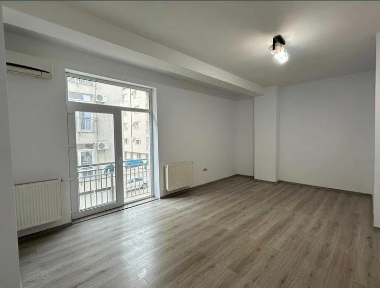 Apartament cu 2 camere decomandat în Primo
