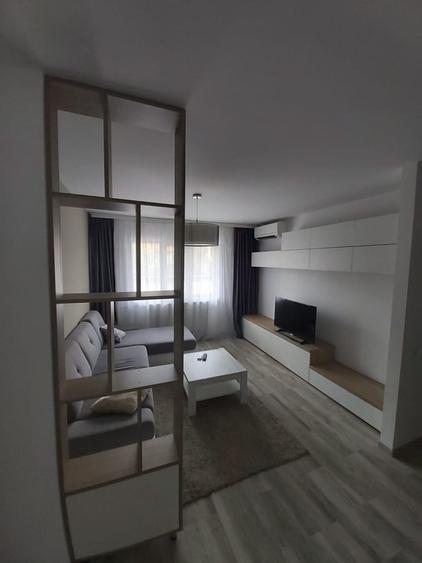 Apartament cu 2 camere semidecomandat în Dorobanți