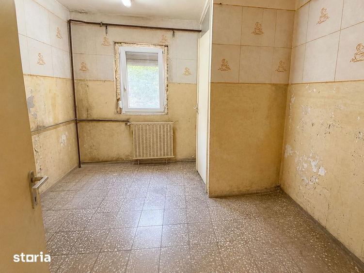 Apartament cu 3 camere decomandat în Șagului