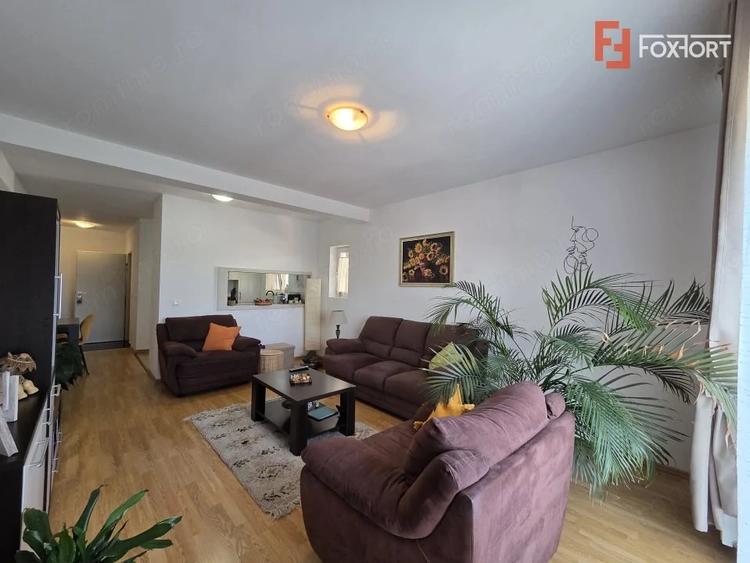 Apartament cu 2 camere decomandat în Subcetate