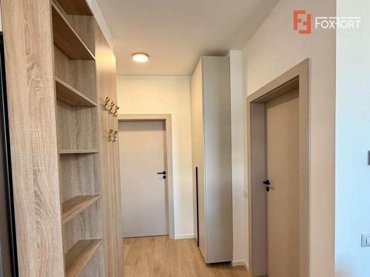 Apartament cu 2 camere semidecomandat, mobilat în Torontalului