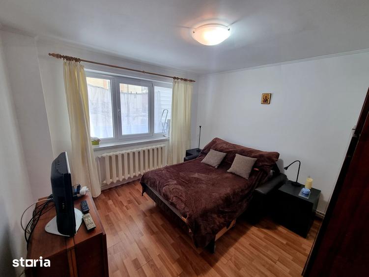 Apartament cu 4 camere în Ultracentral