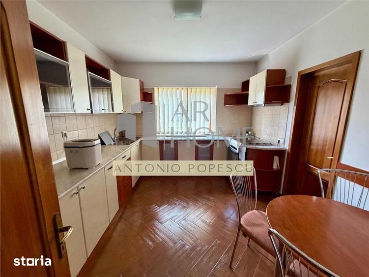 Casă cu 4 camere cu Teren 1222 Mp în Albert