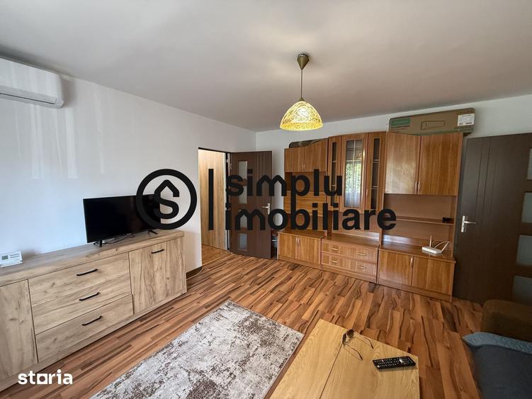 Apartament cu 3 camere semidecomandat în Brazda lui Novac