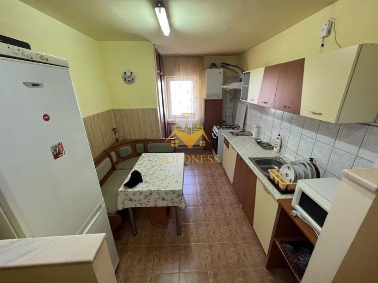 Apartament cu 3 camere decomandat, mobilat în Grigorescu