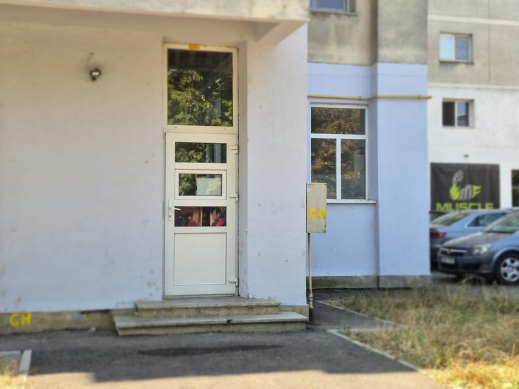 Spațiu comercial, de 35 mp, în Exterior Vest
