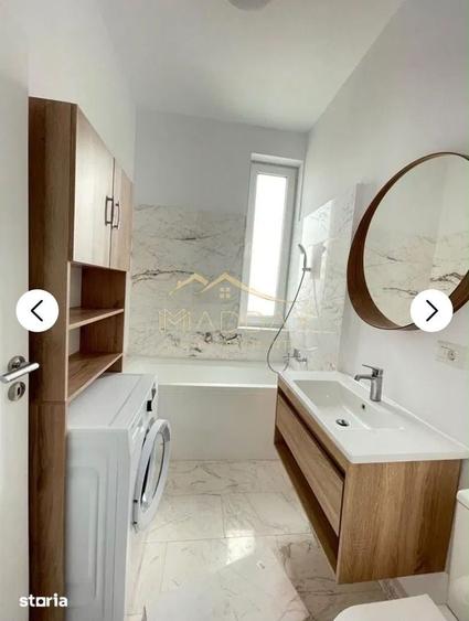 Casă individuală cu 4 camere cu Canalizare în Ostratu