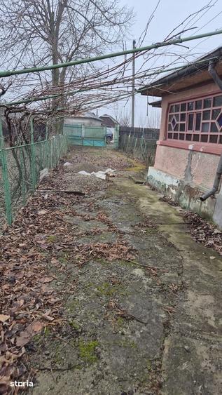 Vand teren si casa in sat Darvari jud Prahova strada principala - 5