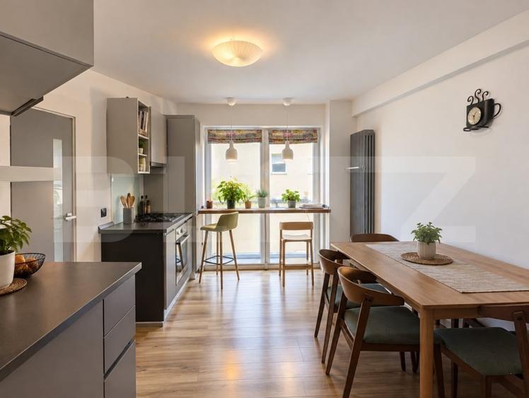 Apartament cu 3 camere decomandat, mobilat în Borhanci