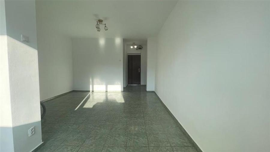 Garsonieră semidecomandată în Basarabia