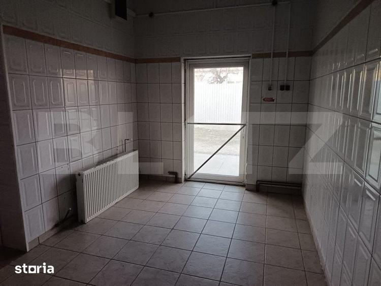 Spațiu comercial, de 300 mp, în Filipeștii de Pădure