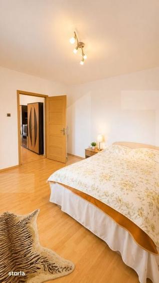 Casă cu 8 camere cu Teren 688 Mp în Pârneava