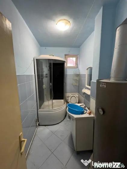 Apartament cu 2 camere semidecomandat în Ferneziu
