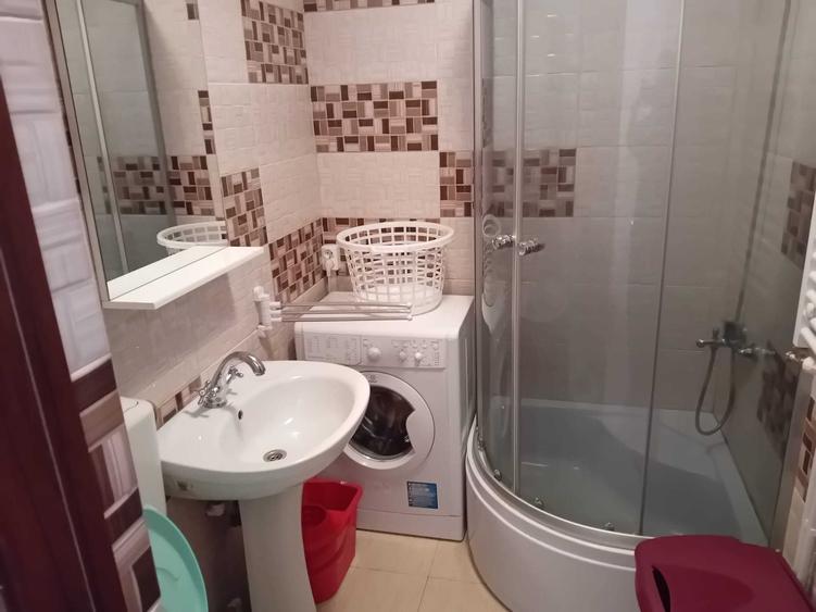 Apartament cu 2 camere decomandat în Exterior Vest