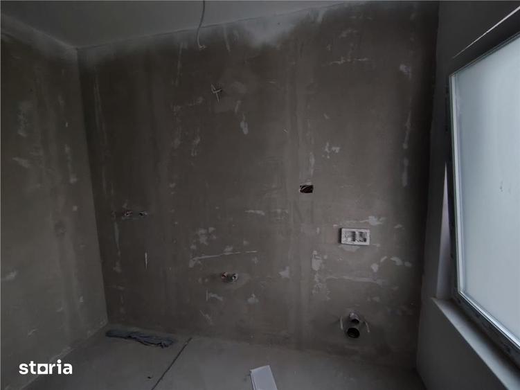 Casă cu 4 camere cu Teren 350 Mp în Central