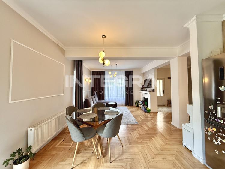 Duplex cu 4 camere cu Canalizare în Florești