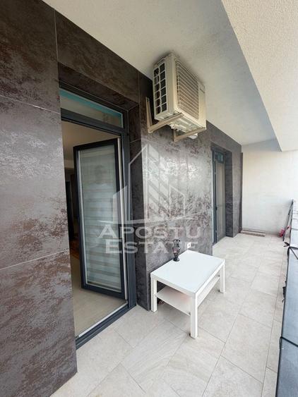 Apartament cu 3 camere decomandat în Aradului