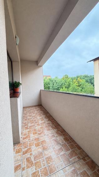 Apartament cu 2 camere semidecomandat în Florești