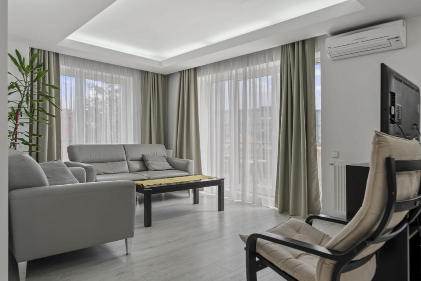 Apartament cu 4 camere în Herăstrău