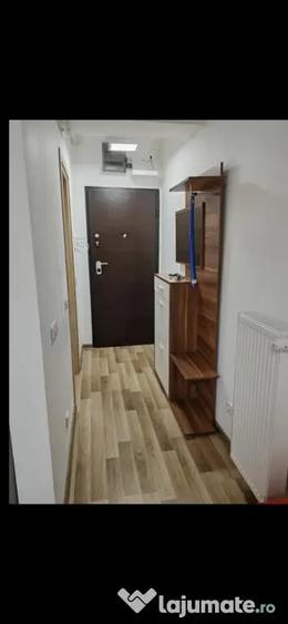 Garsonieră în Apărătorii Patriei