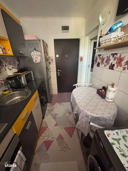 Apart. 2 Camere Mobilat si Utilat -Parcare , 2 din 4 -Zona 23 August - 5