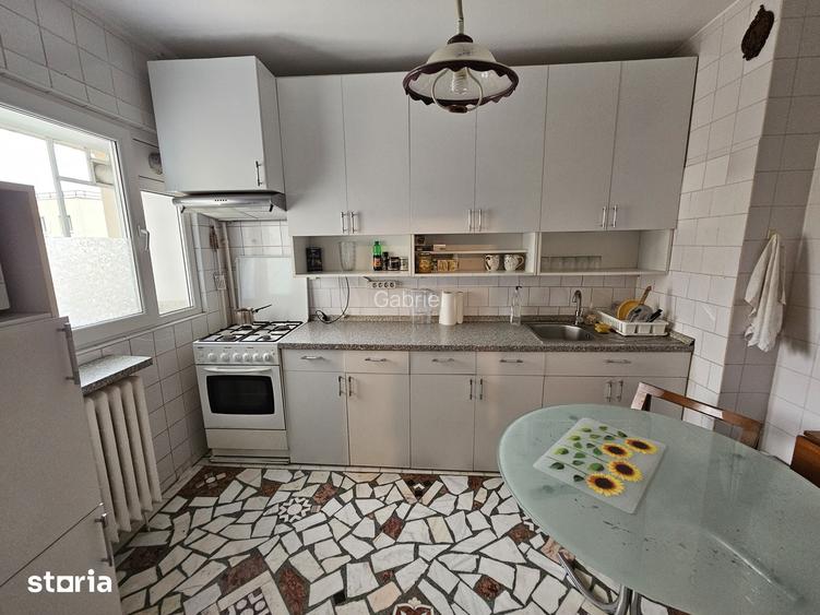 Apartament 2 camere Berceni, parcare, balcon