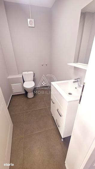Spațiu comercial, de 100 mp, în Central