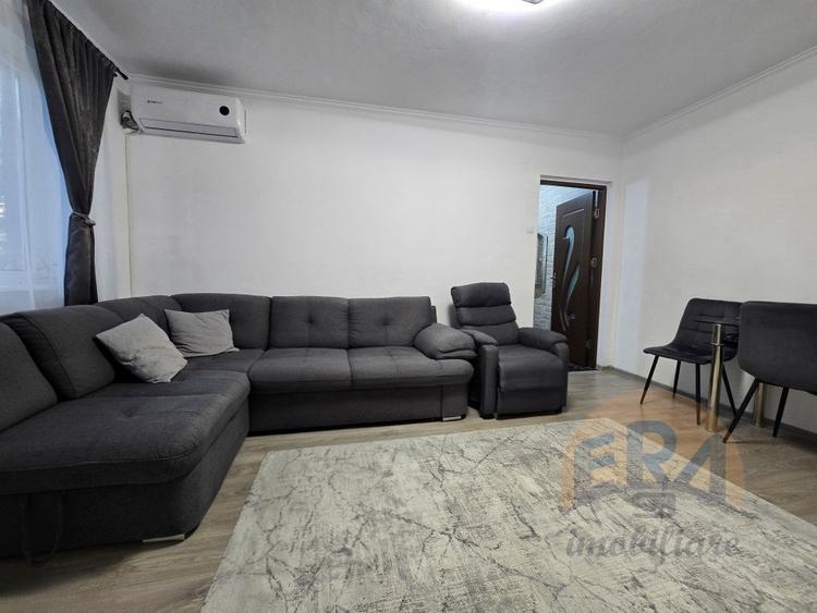 Apartament cu 3 camere semidecomandat, mobilat în Rogerius