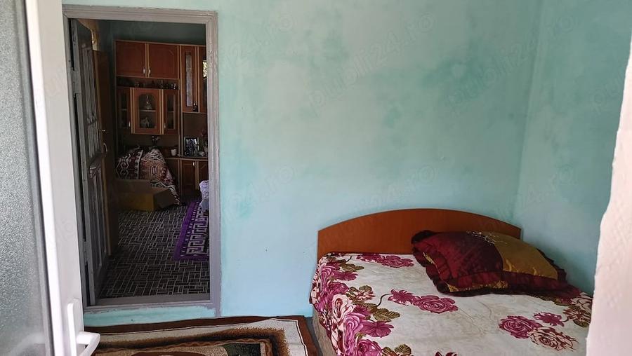 Casă cu 4 camere cu Teren 1350 Mp în Gheorghe Lazăr