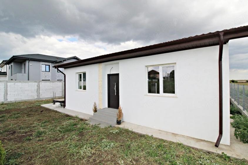 Casă cu Teren 445 Mp în Cumpăna