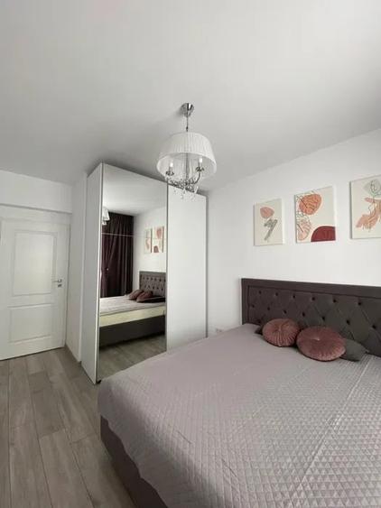 Apartament cu 2 camere decomandat, mobilat în Berceni