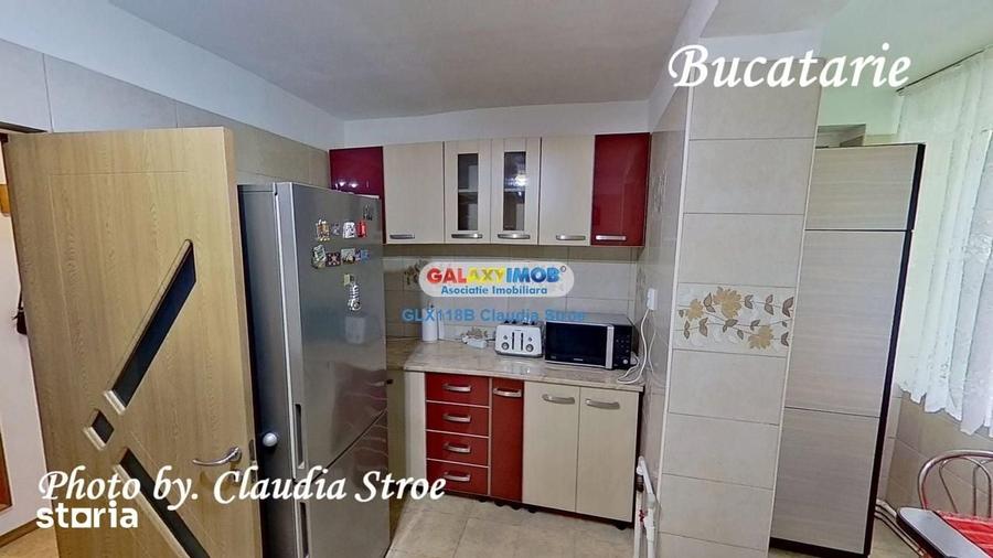 Apartament cu 3 camere semidecomandat, mobilat în Berceni