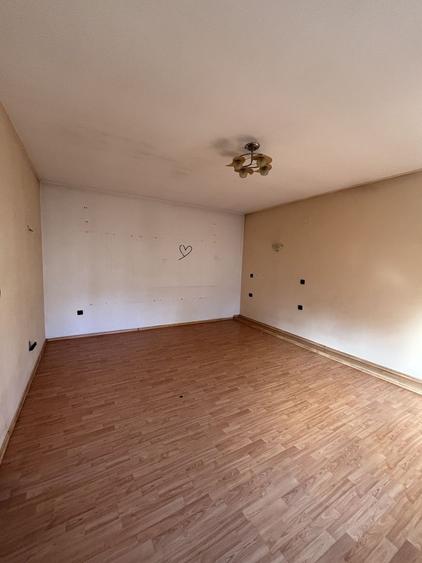 Apartament cu 4 camere decomandat, mobilat în Iosefin