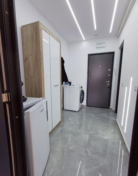 Garsonieră decomandată în Central