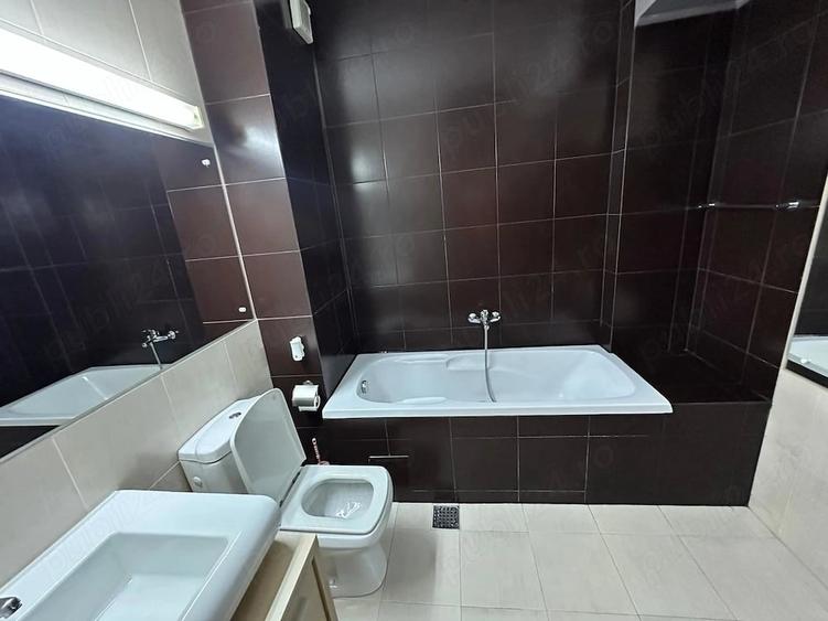 Apartament cu 2 camere decomandat în George Enescu