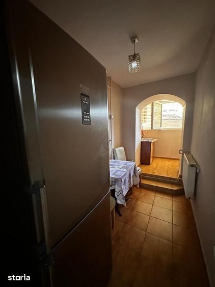 Apartament cu 2 camere semidecomandat în Calea București