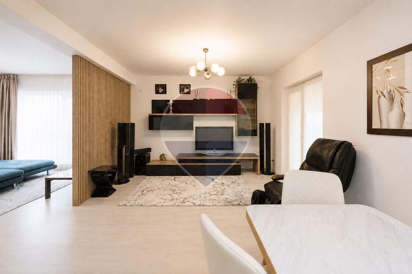 Casă individuală cu 4 camere cu Teren 388 Mp în Nord