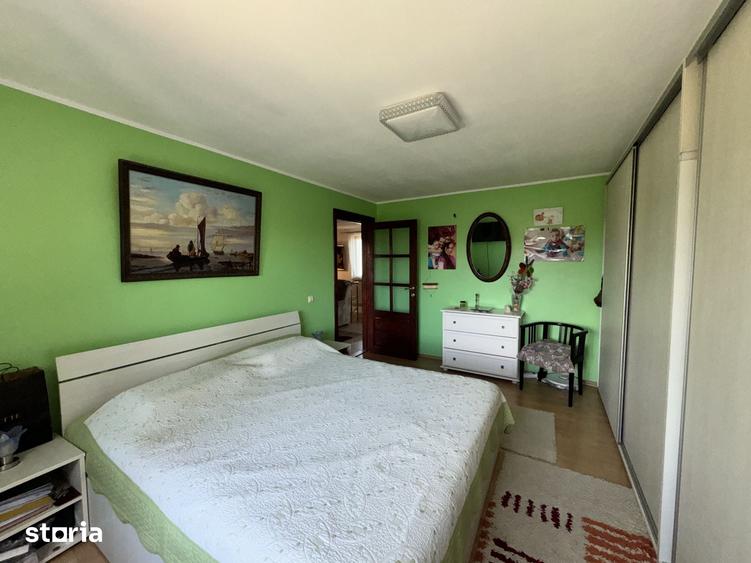 Casă cu 4 camere cu Teren 381 Mp în Agigea