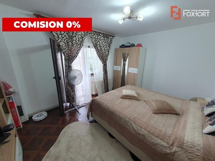 Apartament cu 4 camere decomandat, mobilat în Plăvăț II