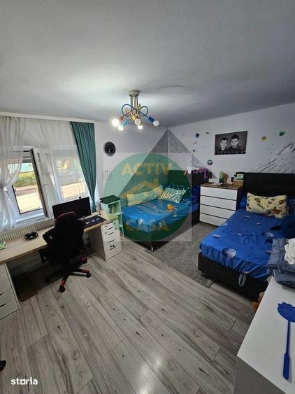 APARTAMENT 2CAMERE mobilat si utilat, Piata Mare - 8