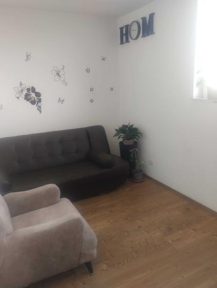Apartament cu 2 camere decomandat în Exterior Vest