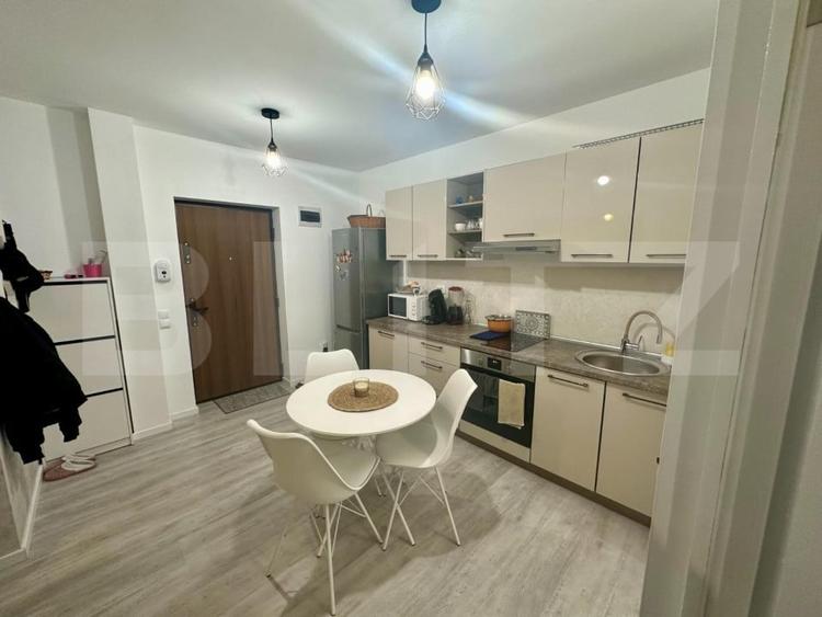 Apartament cu 2 camere semidecomandat, mobilat în Apahida