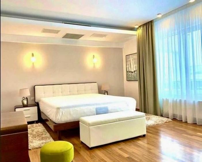 Apartament cu 3 camere decomandat în Herăstrău