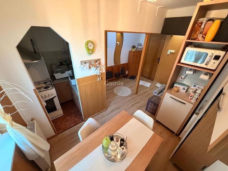 Apartament 3 camere- de vanzare- Centru Slobozia/ 75 mp/ mobilat si utilat