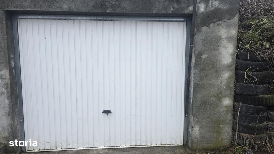 Casă cu 3 camere cu Teren 1020 Mp în Zăvoi
