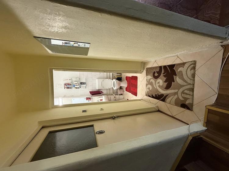 Apartament cu 5 camere decomandat în Central